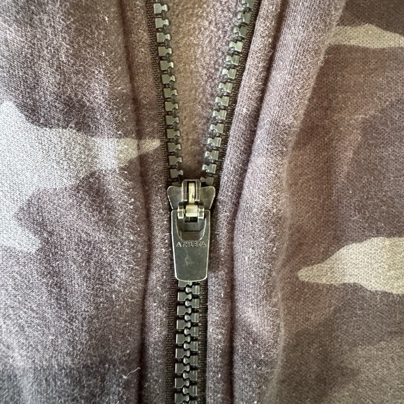 Black Camo‎ Athleta Triumph Printed Hoodie Size M - Picture 6 of 7